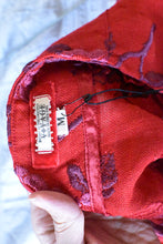 Load image into Gallery viewer, 1990's | Voyage Invest in the Original | Floral Skirt