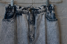 Load image into Gallery viewer, 1980’s | Bill Blass | Acid Wash Jeans