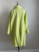 Load image into Gallery viewer, 1990’s | Mizono | Lime Green Button Down
