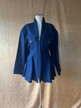 Load image into Gallery viewer, Perry Ellis America Fitted Denim Jacket
