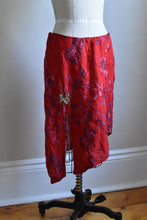 Load image into Gallery viewer, 1990&#39;s | Voyage Invest in the Original | Floral Skirt
