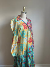 Load image into Gallery viewer, 1990’s | Jeanne Marc | Cotton Floral Dress
