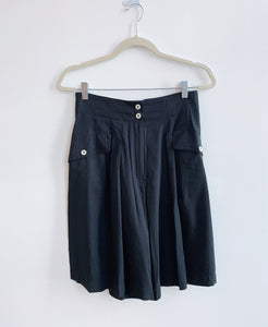 1980's | Mondi | Black Pleated Shorts