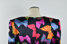 Load image into Gallery viewer, 1980&#39;s | Carolina Herrera for Neiman Marcus | Silk Dress with Bow Print
